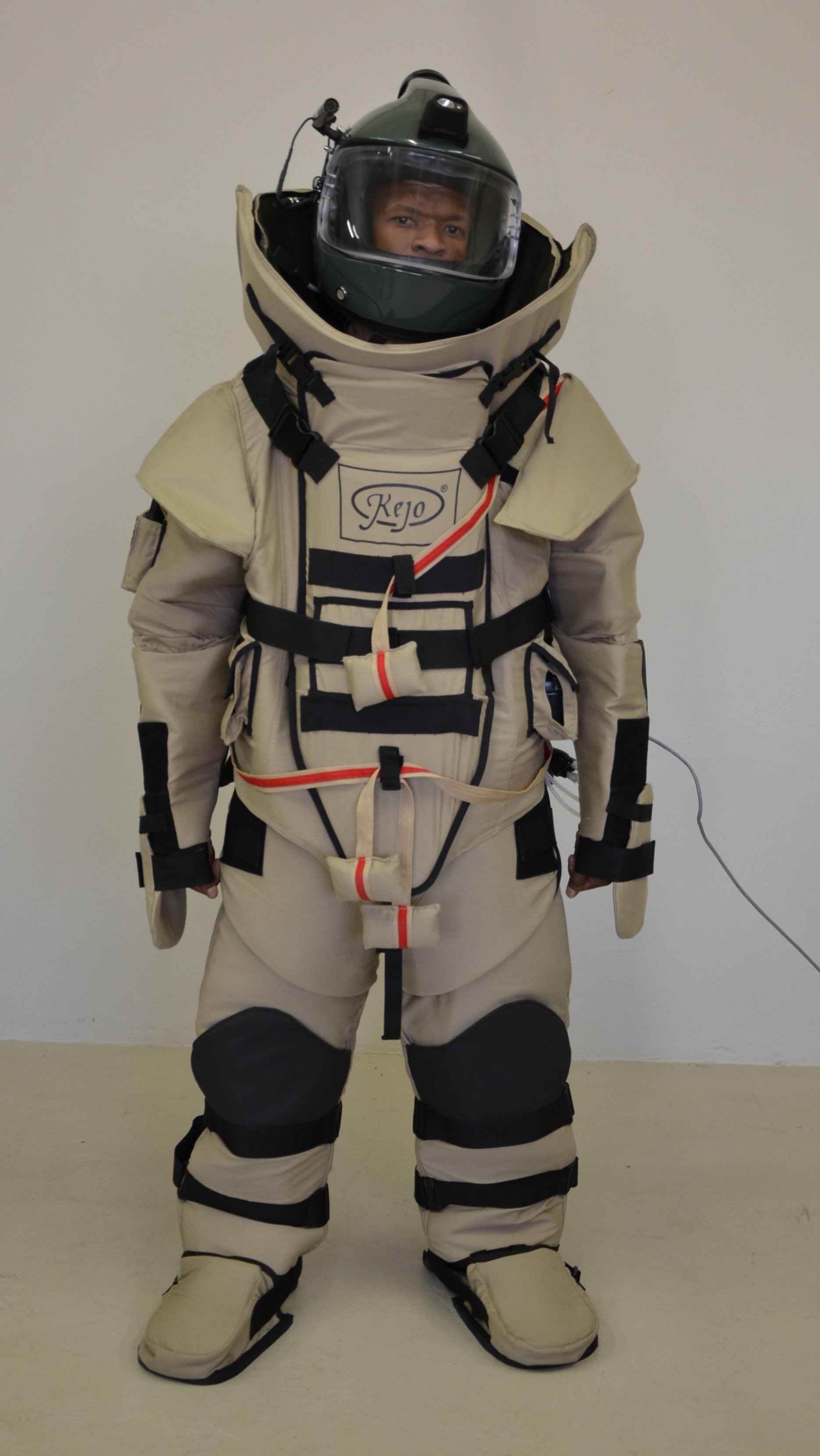 Eod Suit | Bomb Suit | BD Suit | BDDS Suit Provider In India