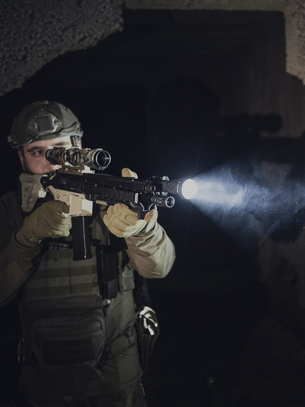 Armytek Predator Pro Magnet USB