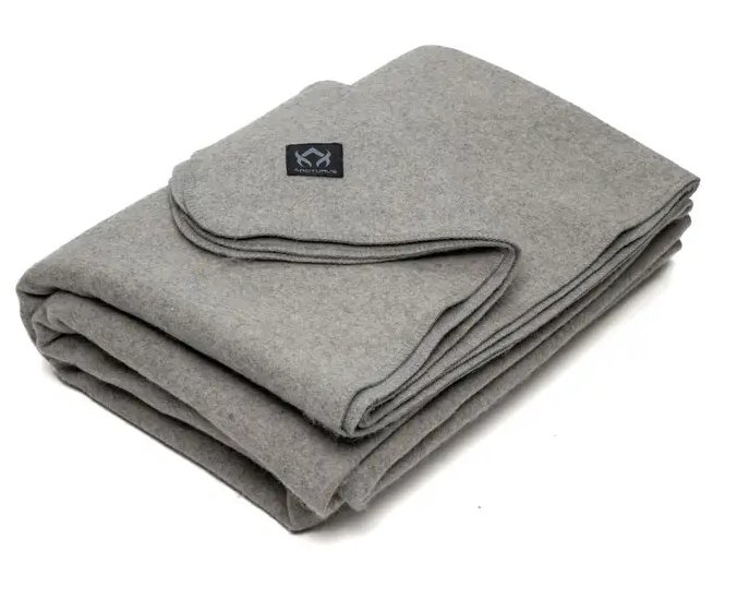 Arcturus Military Wool Blanket - 4.5 Lbs (64" X 88") - Image 11